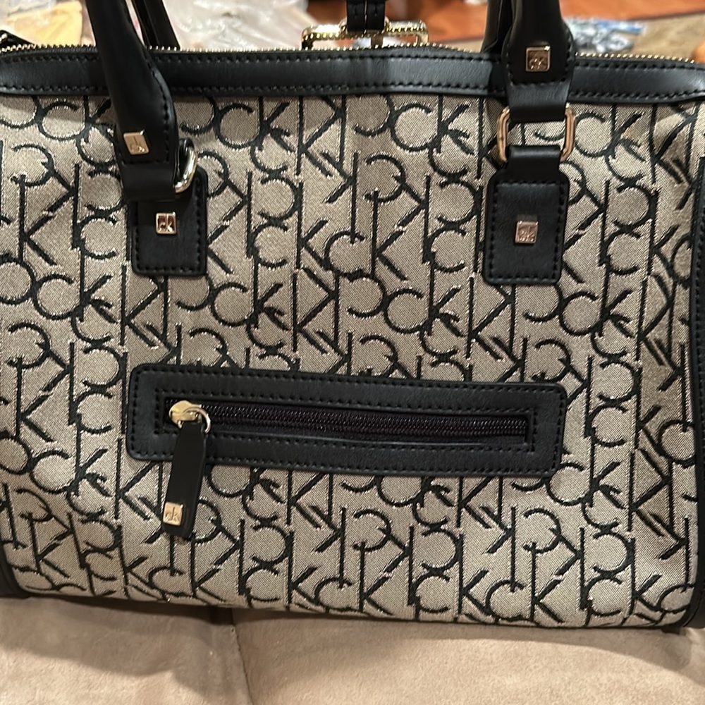 Calvin Klein NWOT BAG - Picture 4 of 8